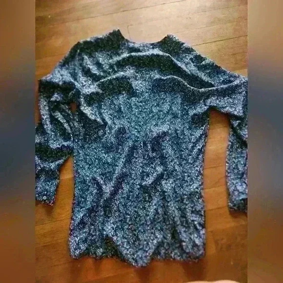 A Pea in the Pod Women's Long Sleeved Floral Maternity Blouse - Picture 3 of 4